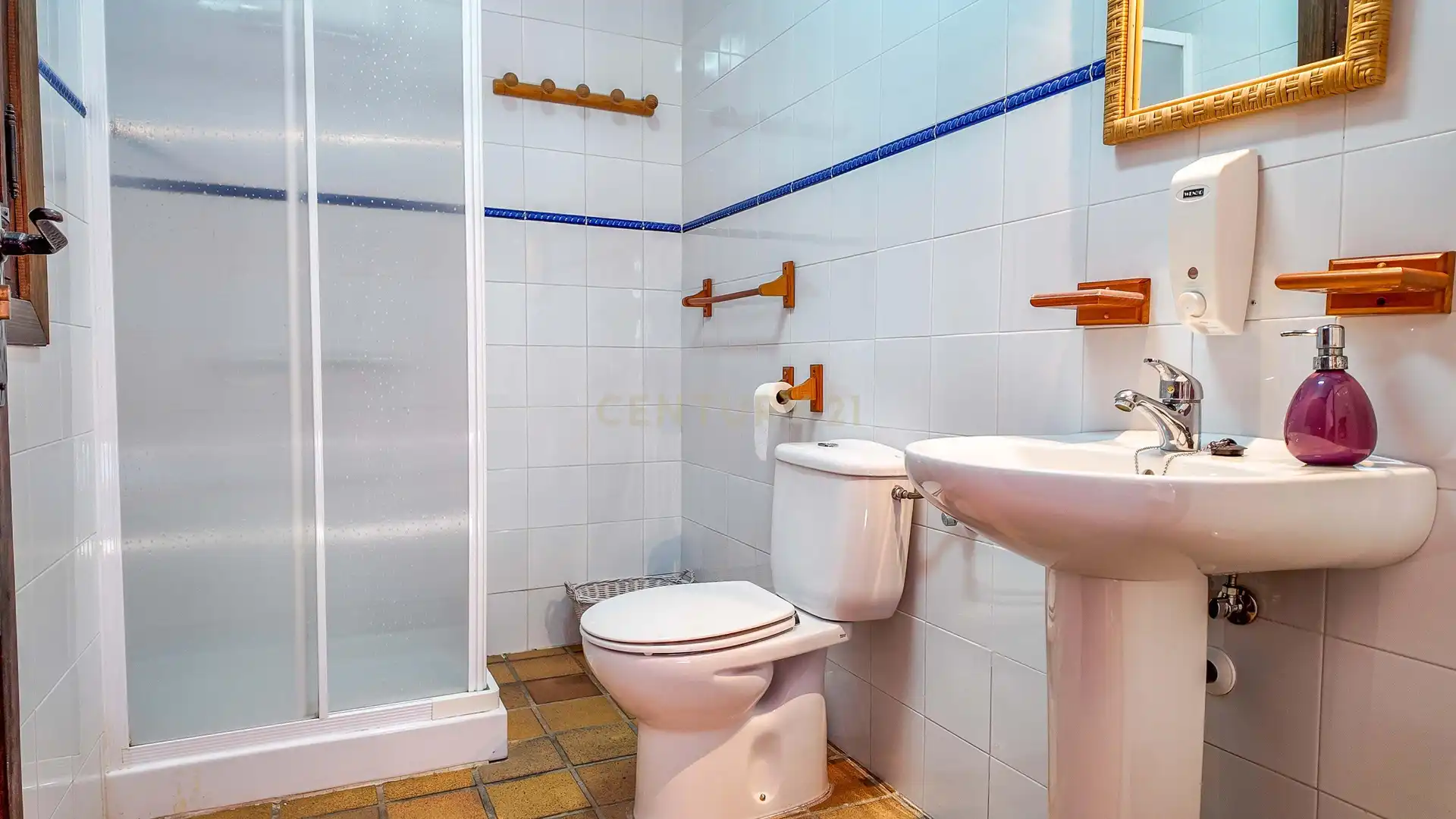 Baño de Edificio en venta en Torrejón el Rubio, Cáceres