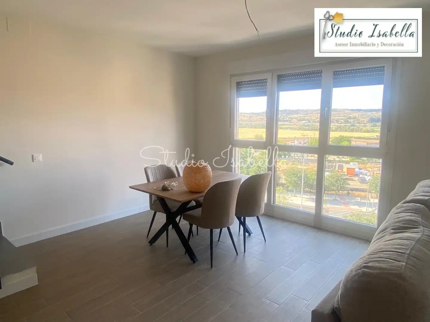 Dining room of Duplexes for share in Toledo  with Air Conditioner, Heating and Terrace