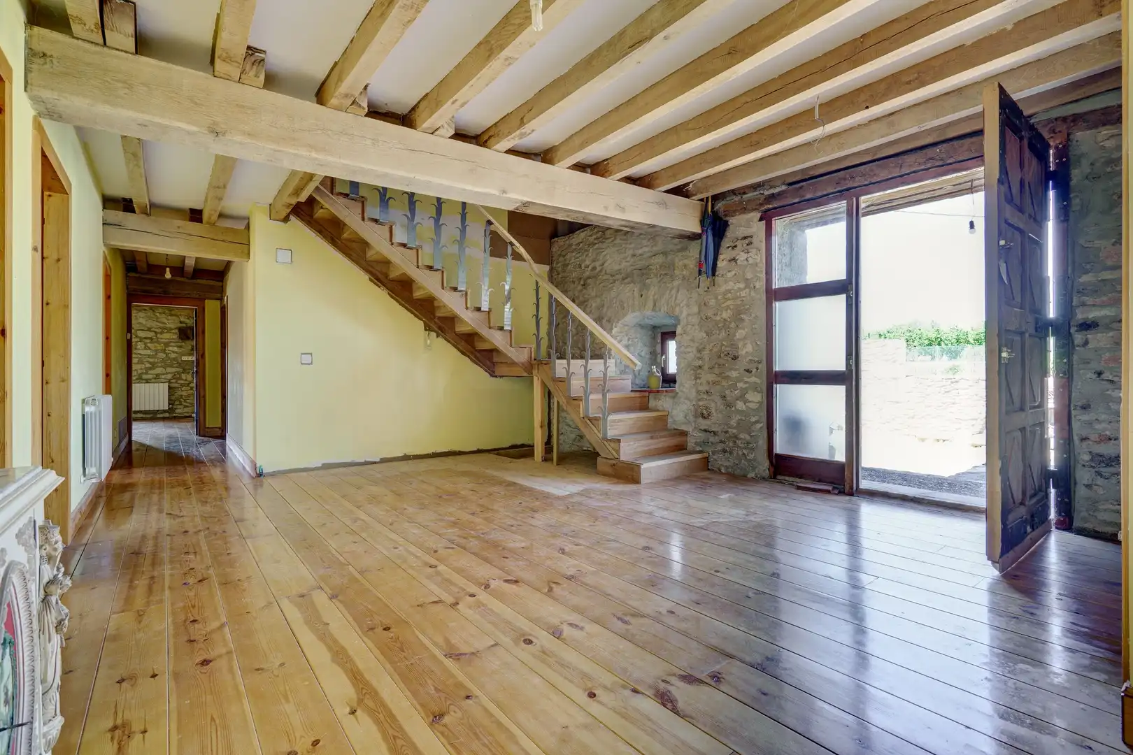 Casa in vendita a Valle de Losa