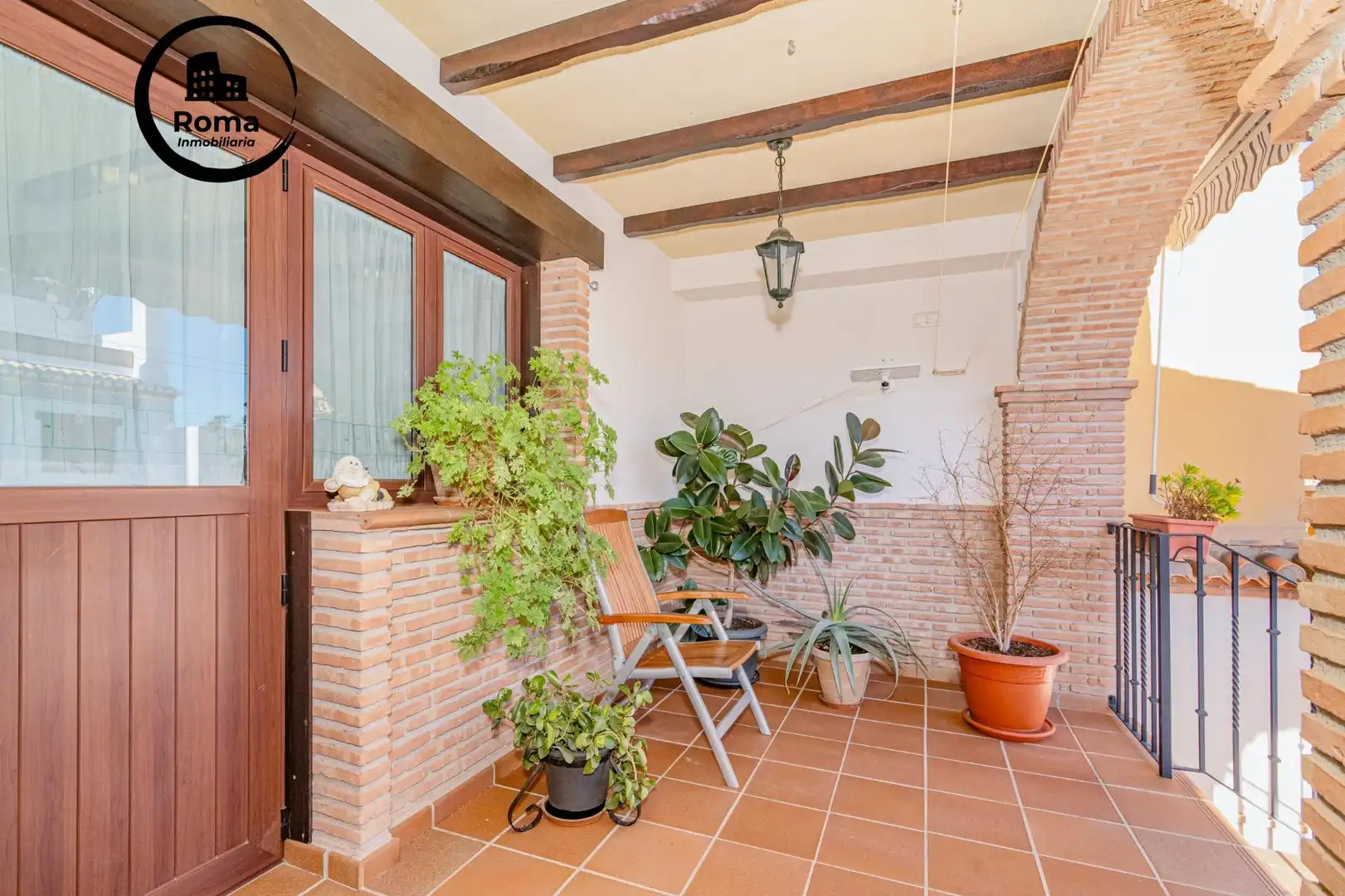 Terraza de Casa adosada en venta en La Zubia con Aire acondicionado, Calefacción y Piscina