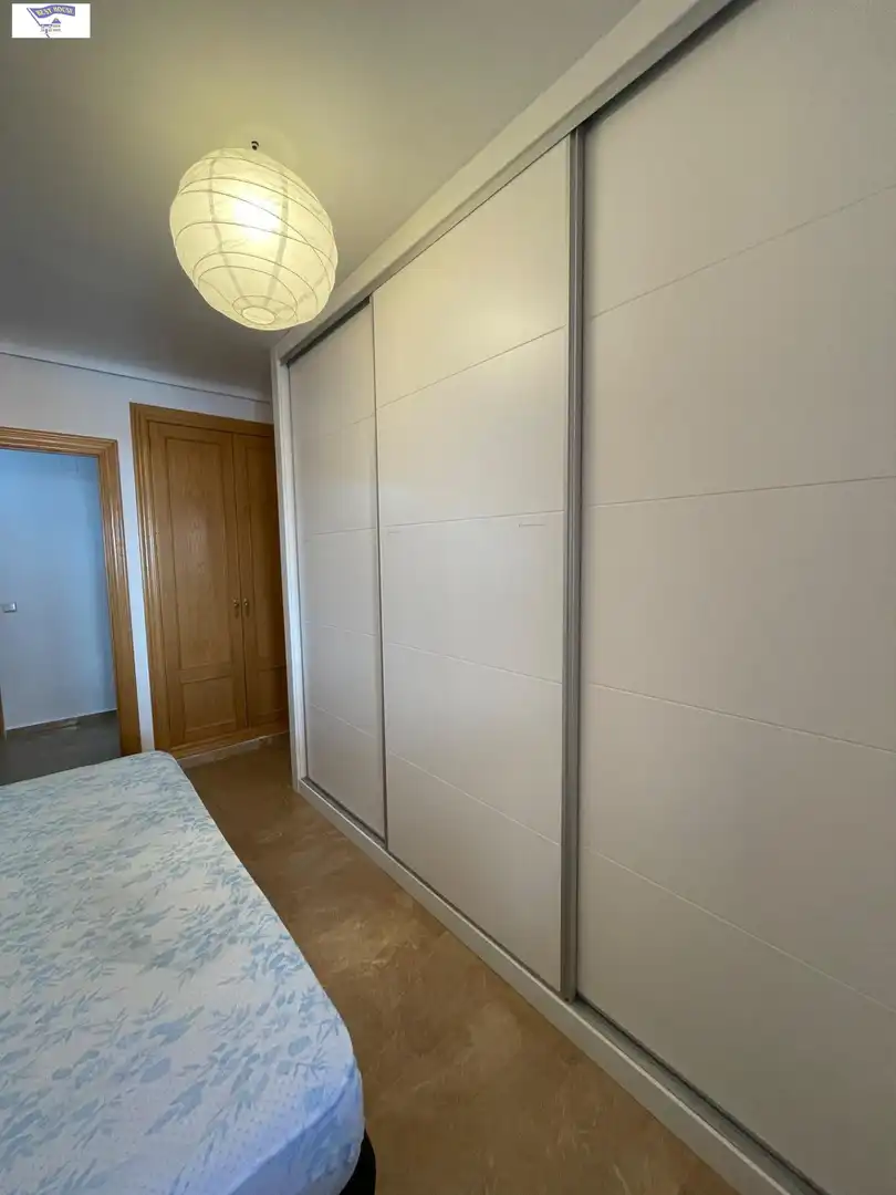 Habitación de Apartamento de alquiler en Albacete con Calefacción, Amueblado y Balcón
