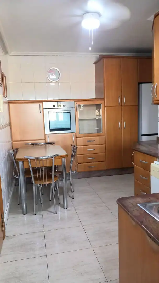 Cuina de Planta baixa de lloguer en Murcia amb Aire condicionat