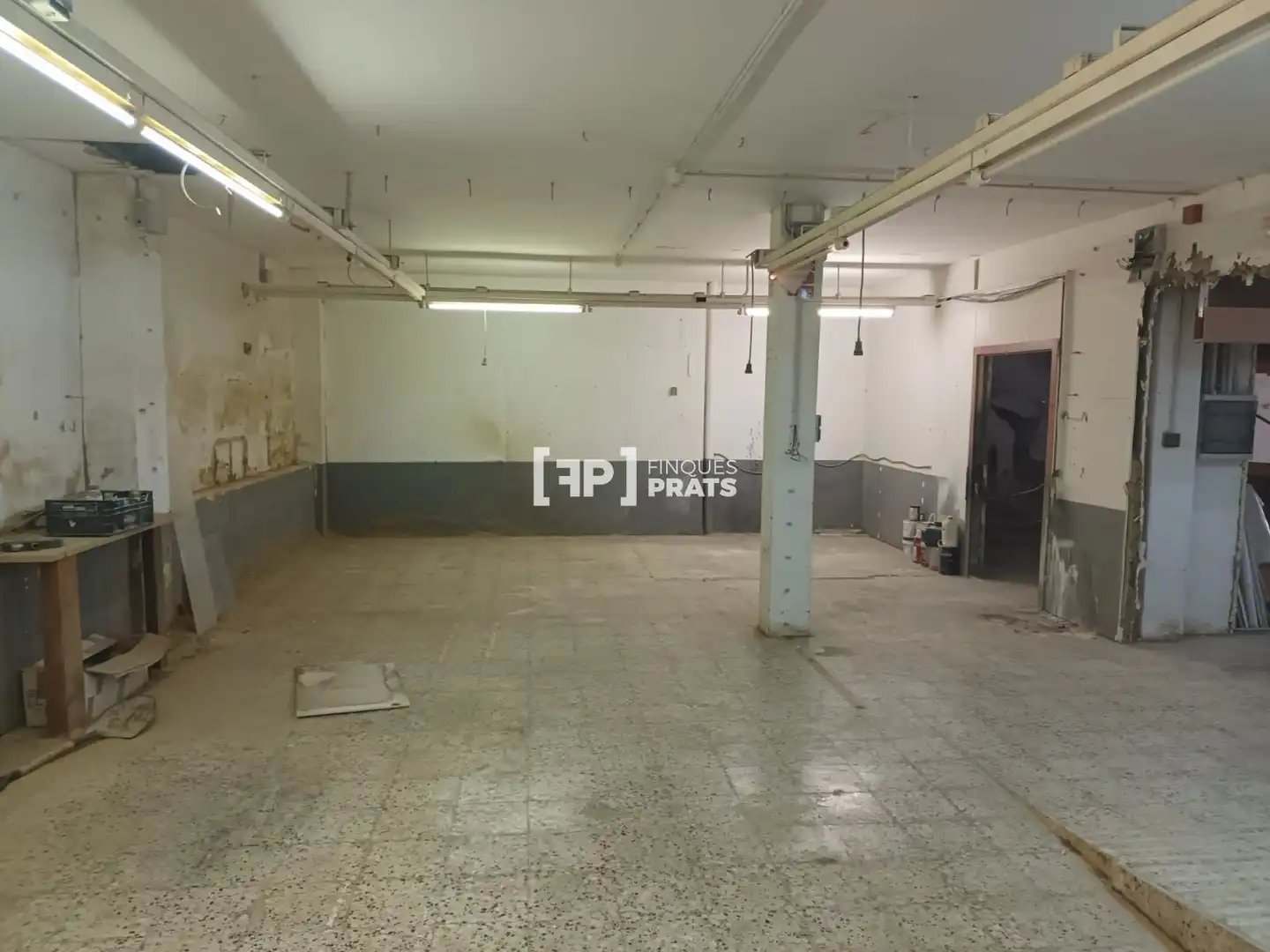 Business premises for sale in de pons i Arola, imagen 2