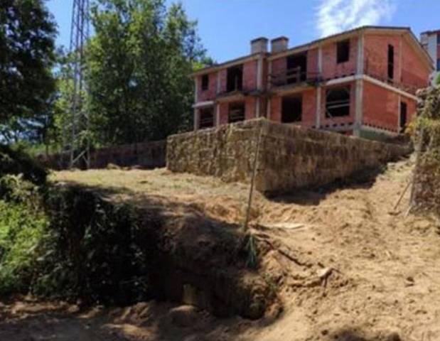 Casa-chalet en Venta en Lugar a Gandara en Ponteareas