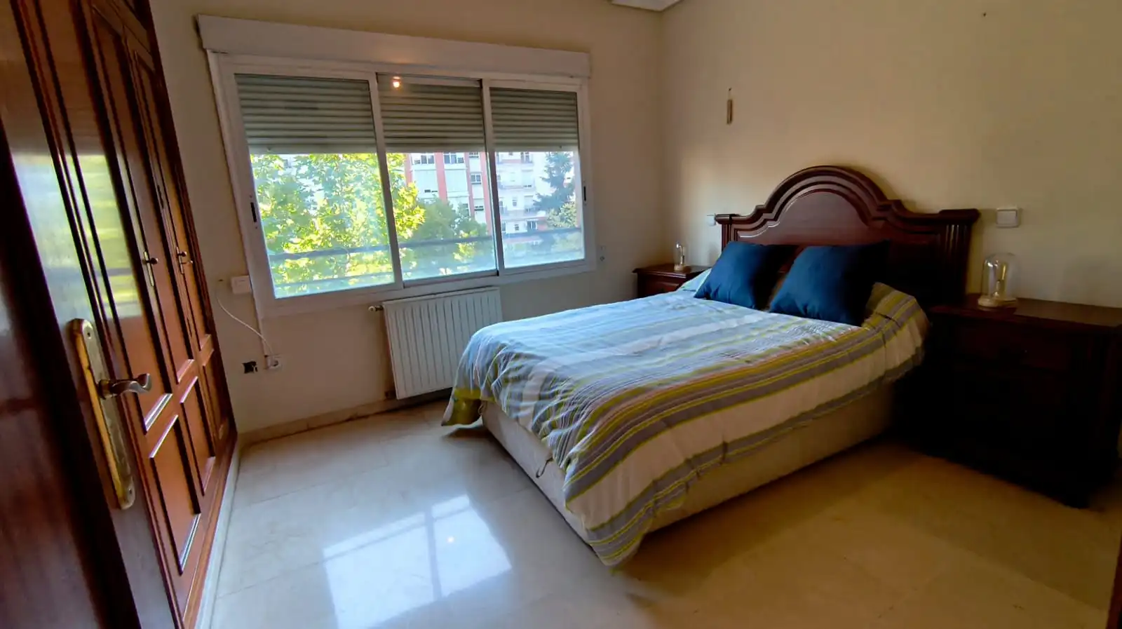 Piso con balcón en venta en Avenida Sinforiano Madroñero 2, imagen 14