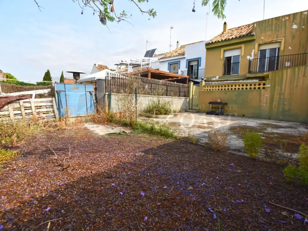 Casa adosada en venta en Los Boliches
