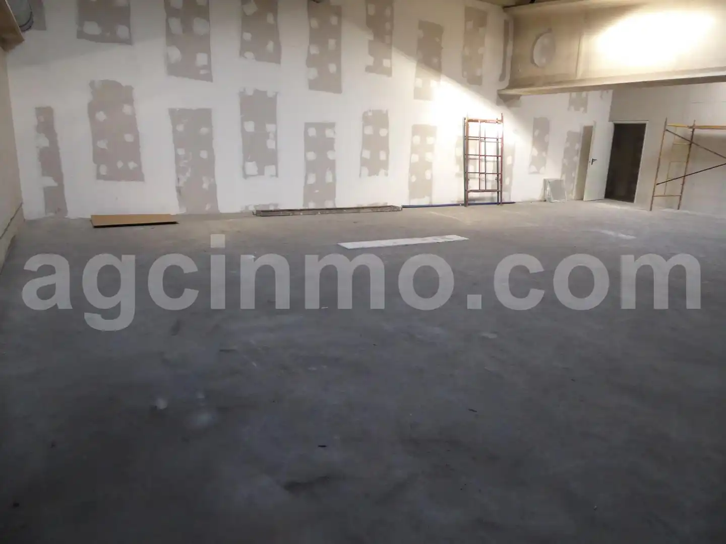 Nave industrial de alquiler en Valladolid