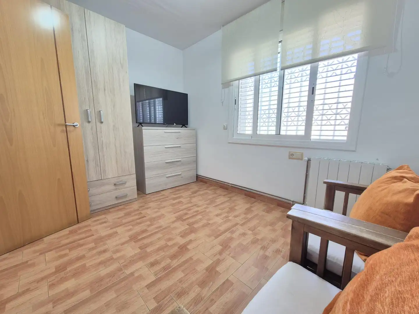 Schlafzimmer von Erdgeschoss zum Verkauf in El Vendrell mit Klimaanlage, Heizung und Terrasse