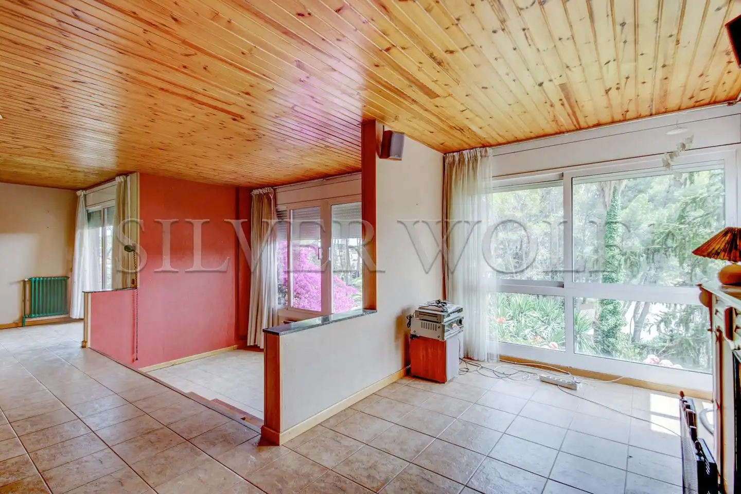 Sala de estar de Casa o chalet en venta en Vallirana con Calefacción, Jardín privado y Terraza