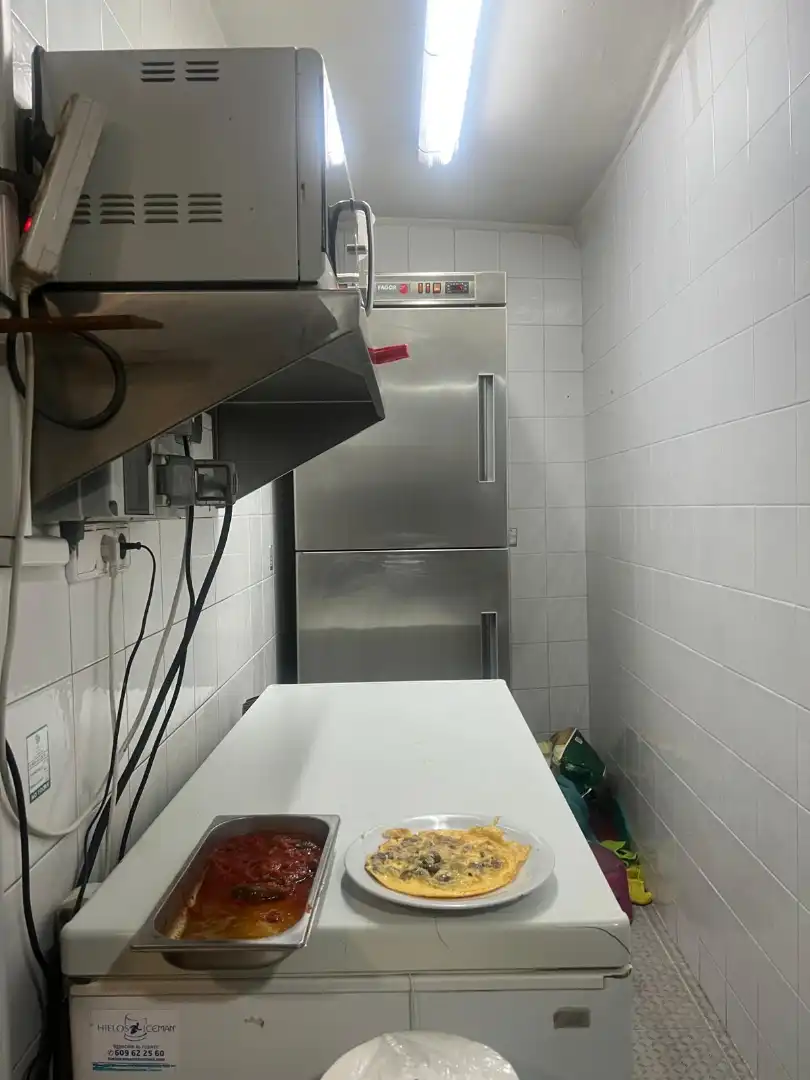 Local comercial en traspaso en Patraix, imagen 6