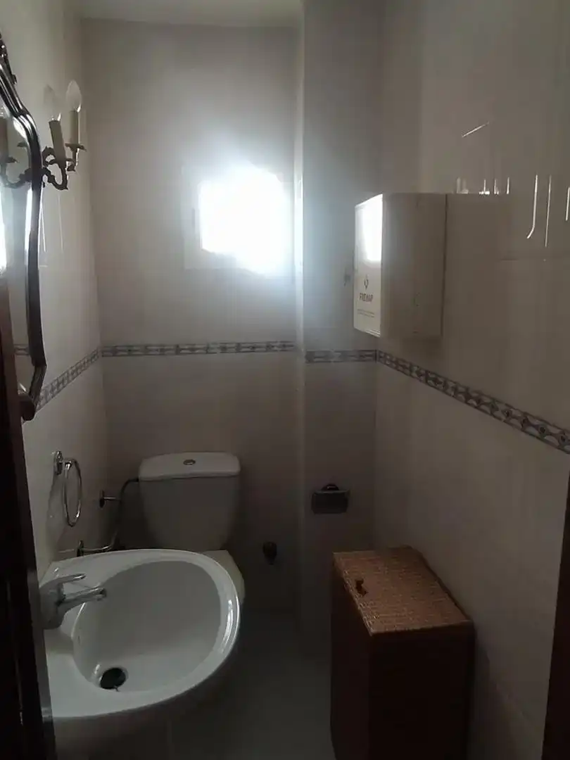 Bany de Pis en venda en Posadas amb Balcó