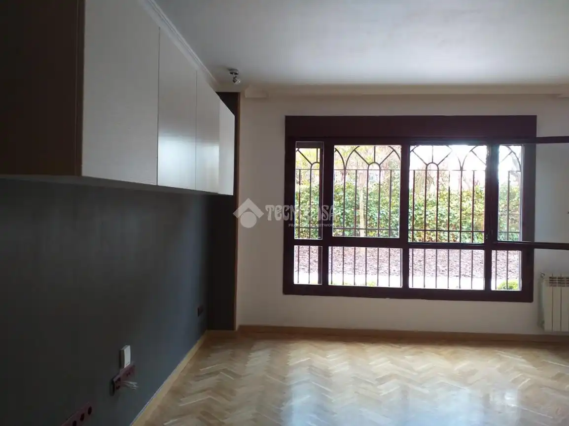 Schlafzimmer von Wohnung zur Miete in Alcorcón
