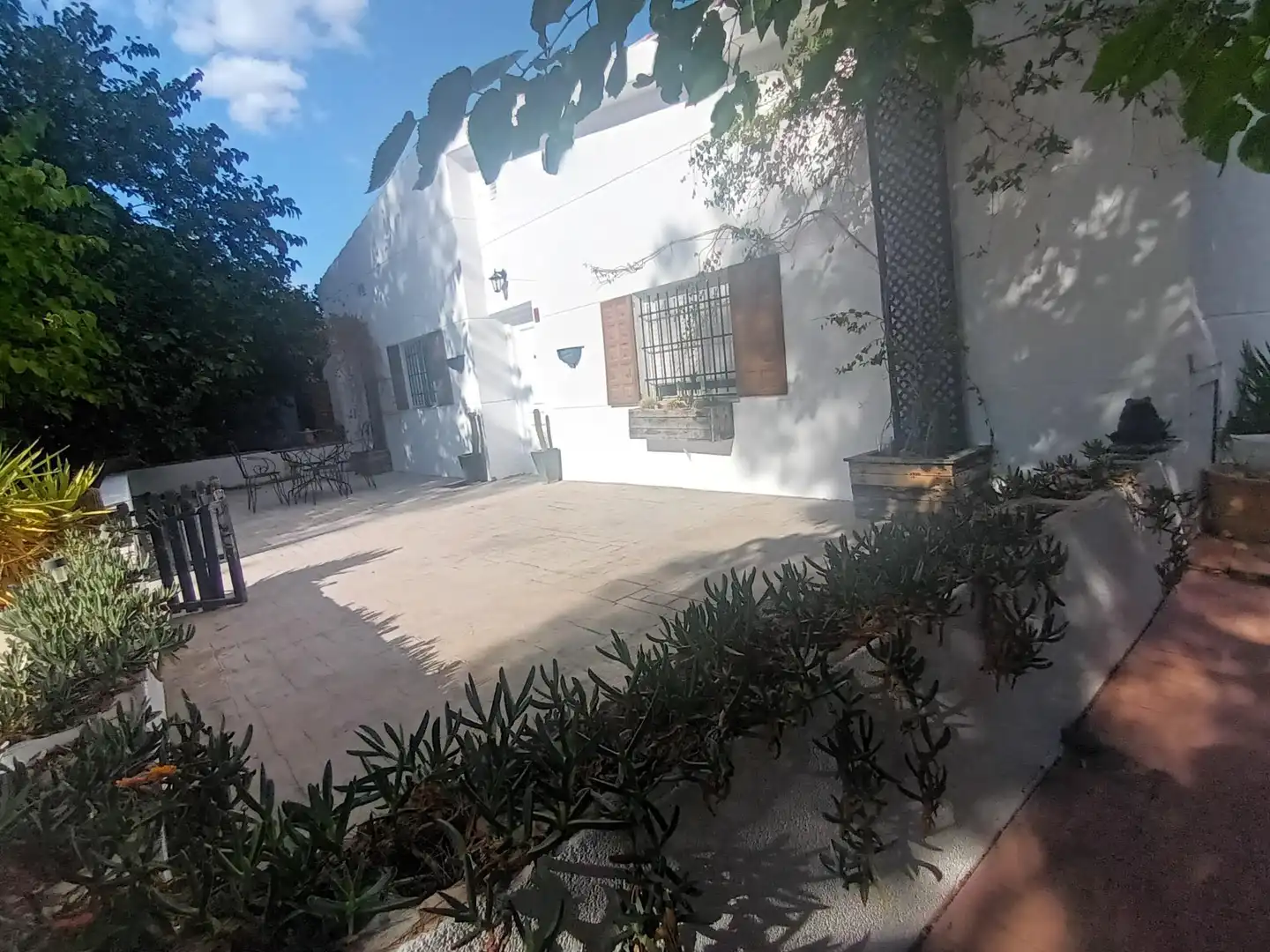 Garden of Houses for sale in Villena  with Storage room and Swimming Pool