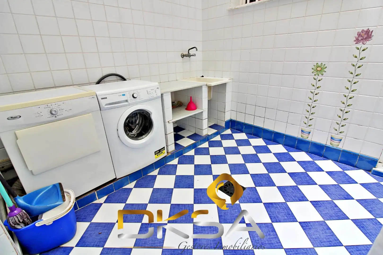 Kitchen of Duplexes for sale in L'Alcora  with Terrace, Storage room and Furnished