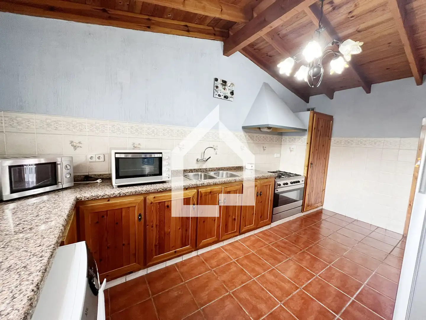 Cocina de Casa o chalet en venta en San Vicente del Raspeig / Sant Vicent del Raspeig con Jardín privado, Terraza y Trastero