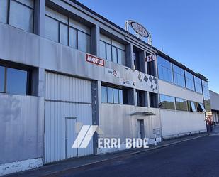 Vista exterior de Nau industrial de lloguer en Mungia amb Calefacció