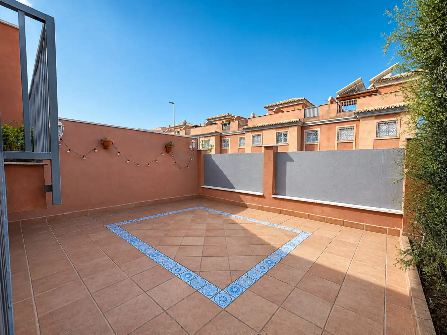 Casa amb piscina en venda a Calle Pepa Flores Marisol 30, imagen 12
