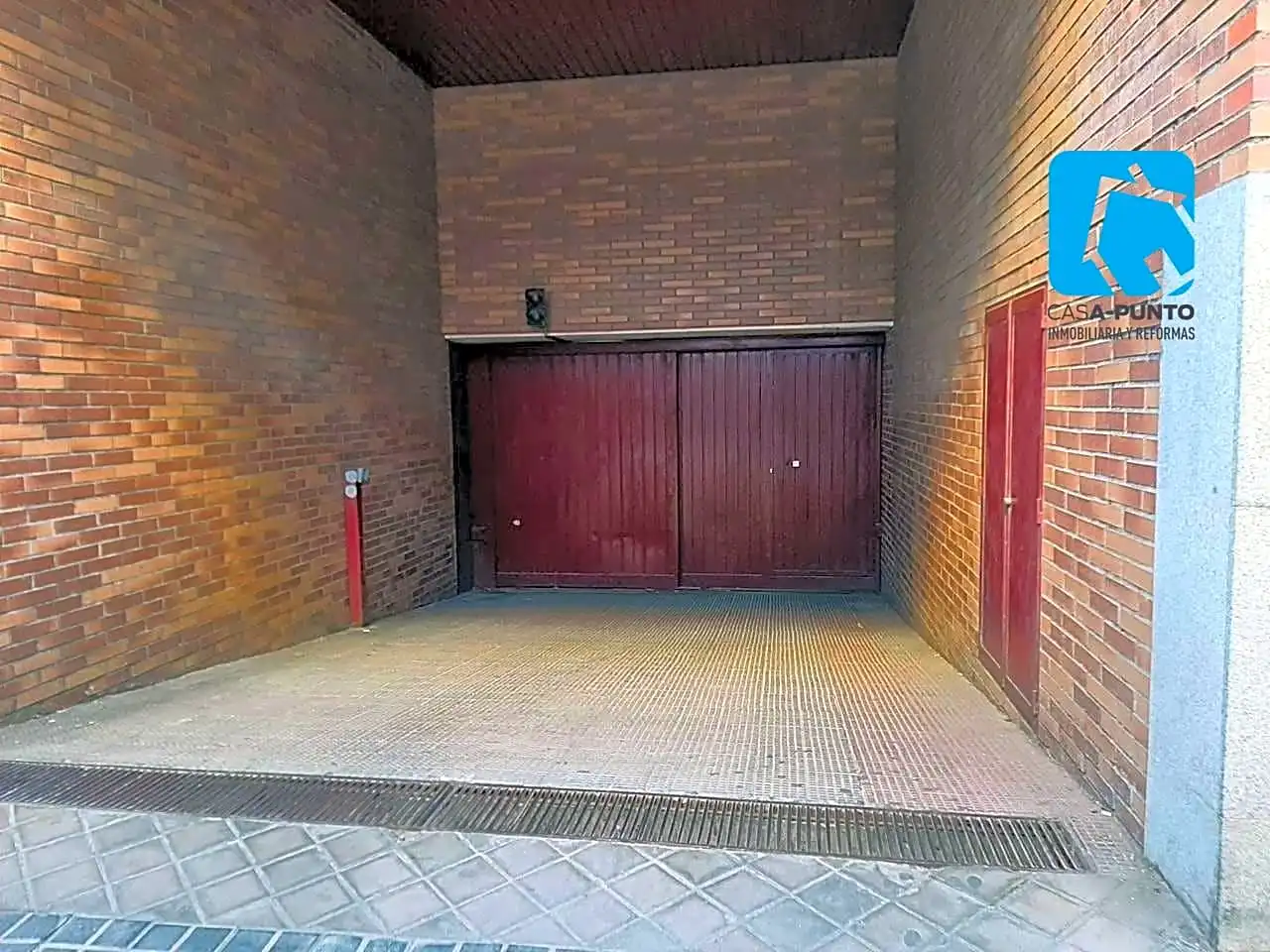 Aparcamiento en venta en De Saturnino Calleja 3