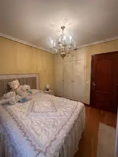 Habitación de Casa o chalet de alquiler en San Andrés del Rabanedo con Calefacción, Jardín privado y Parquet