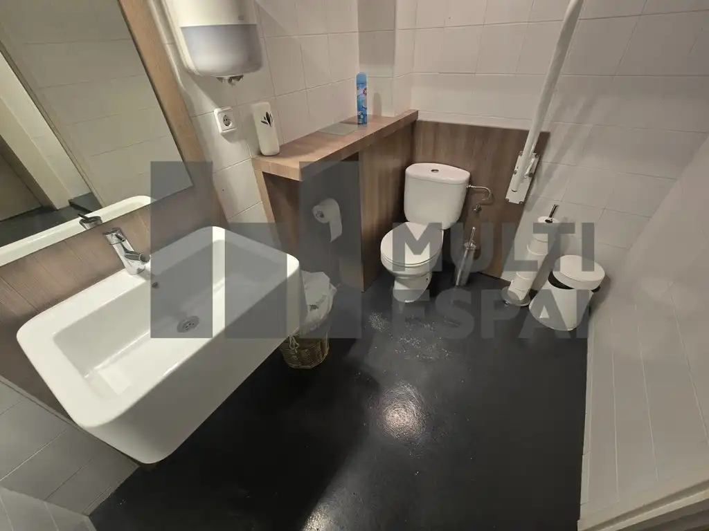 Business premises for sale in Carrer de la Ribera, imagen 31