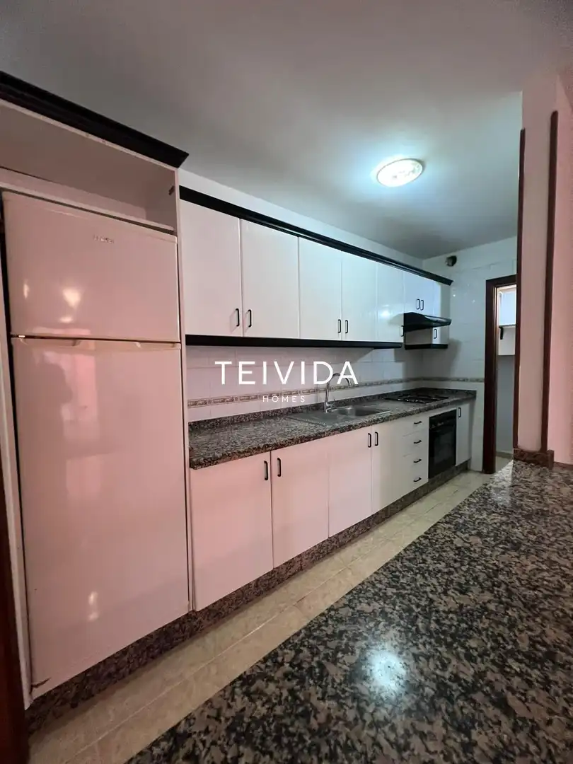 Kitchen of Flat for sale in Arona