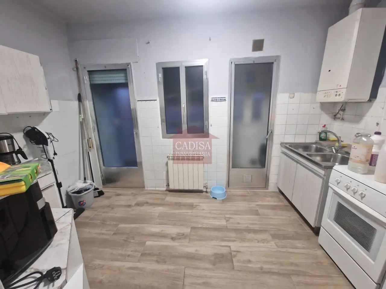 Kitchen of Flat for sale in Salamanca  with Heating and Furnished