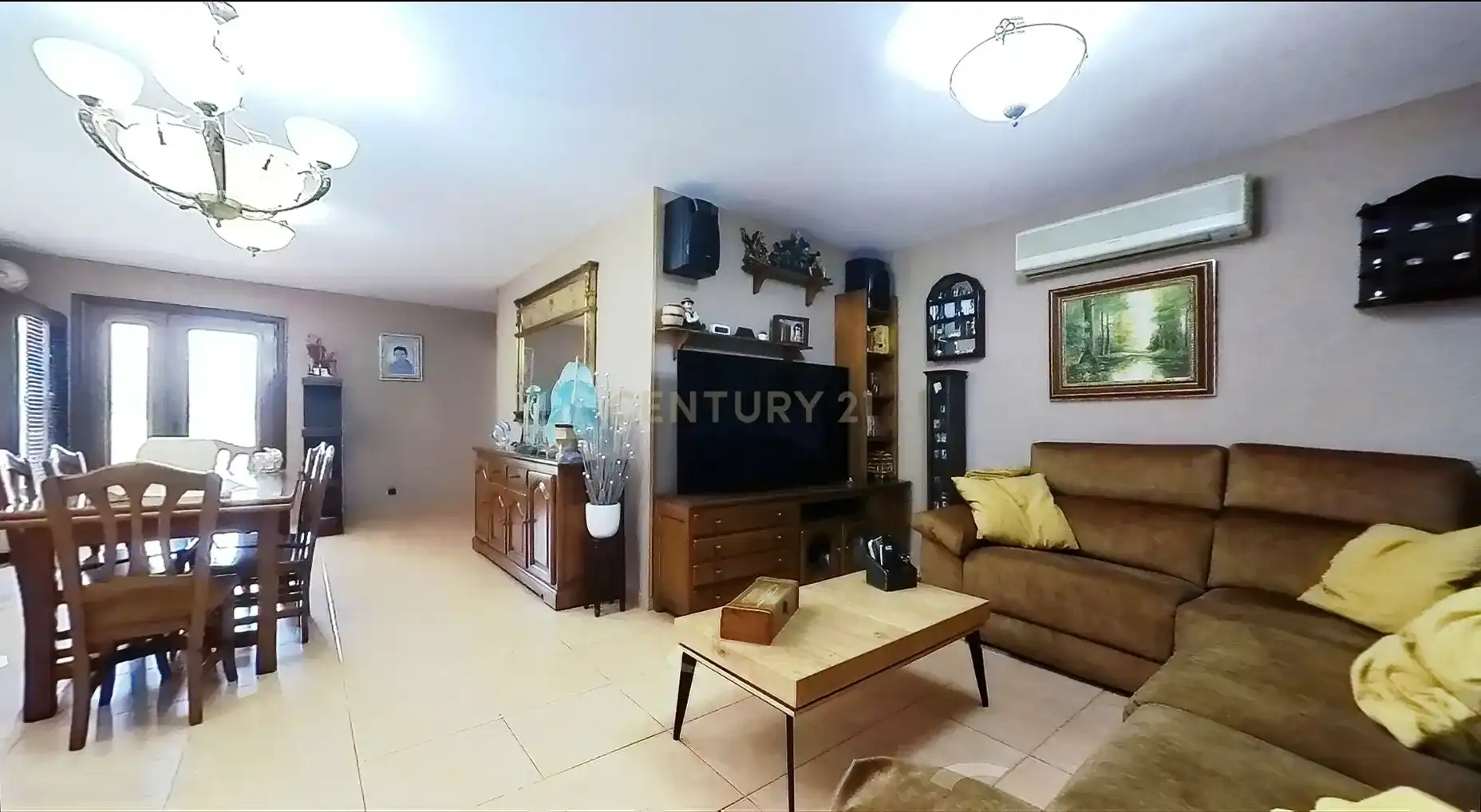 Sala d'estar de Casa o xalet en venda en Lliçà d'Amunt amb Aire condicionat, Jardí privat i Traster