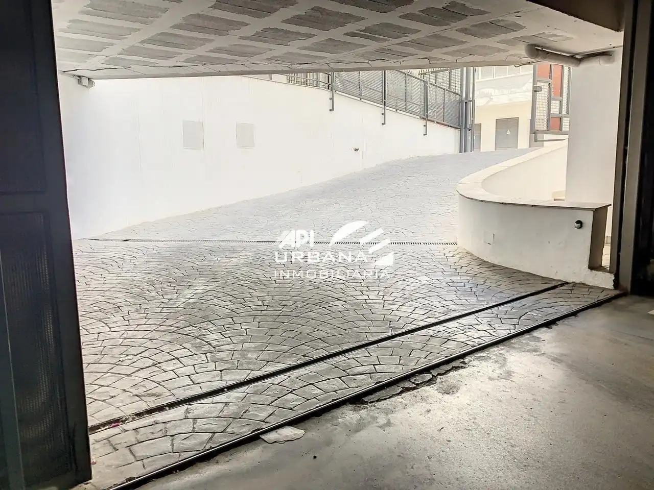 Parking de Garaje en venta en Lucena