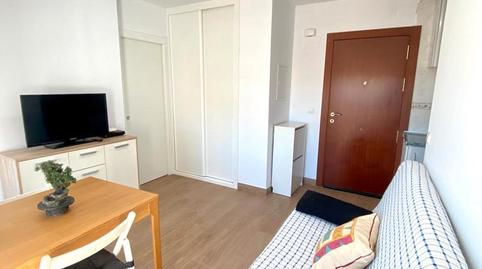 Foto 3 de Apartament de lloguer a Calle las Naciones, Parque de la Paloma, Málaga