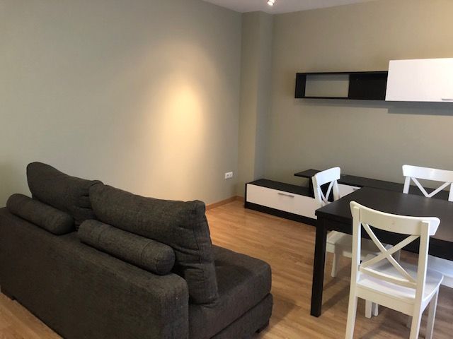 Sala de estar de Piso en venta en  Zaragoza Capital con Aire acondicionado, Calefacción y Parquet