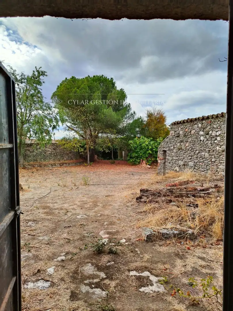 Houses for sale in La Mata de Ledesma  with Heating, Private garden and Storage room