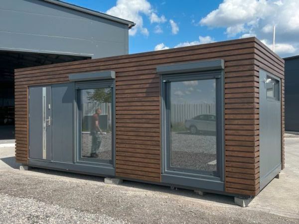 Exterior view of Premises for sale in Villargordo del Cabriel  with Air Conditioner, Internet and Alarm