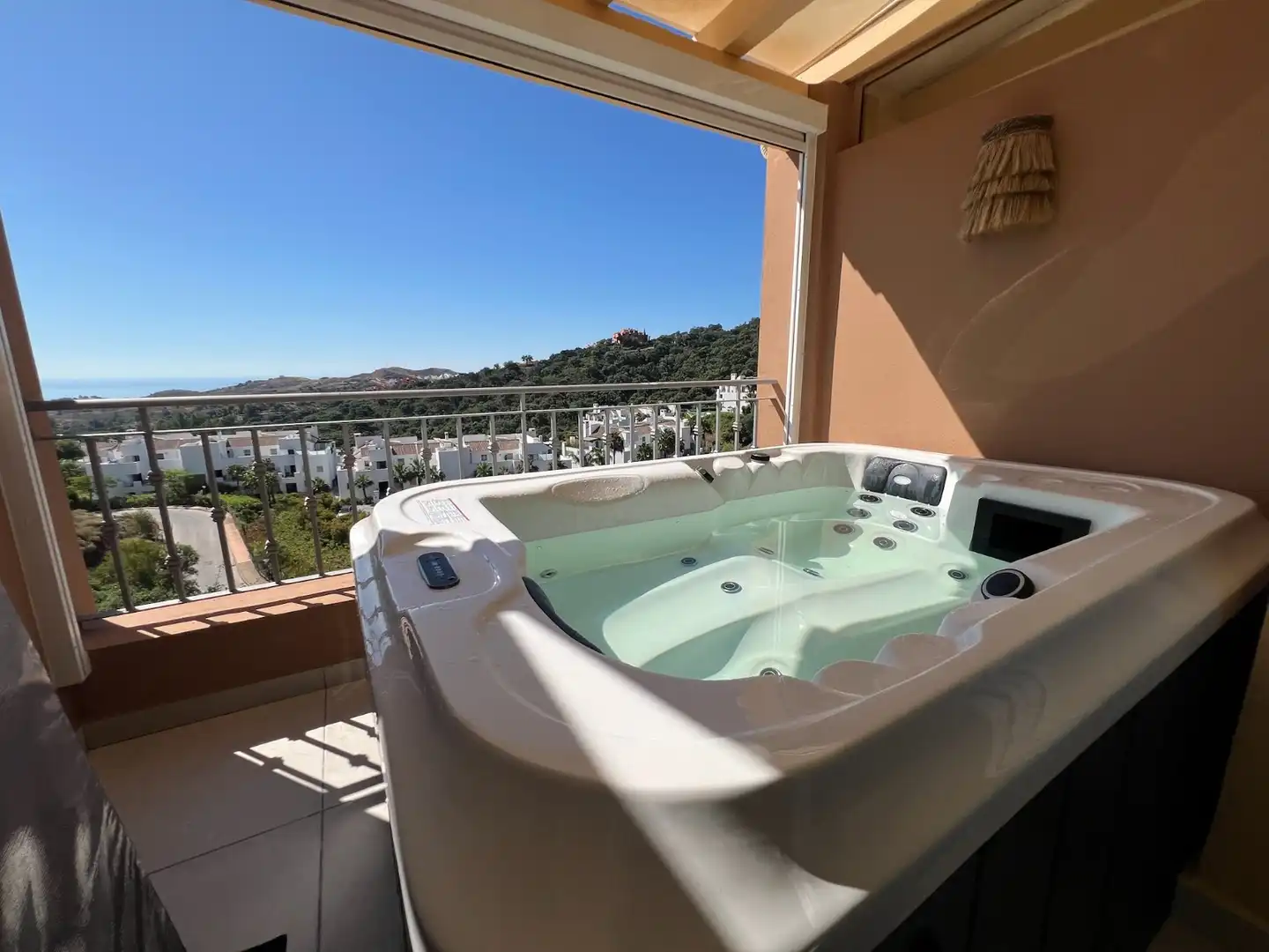 Terraza de Casa adosada en venta en Ojén con Aire acondicionado, Amueblado y Horno