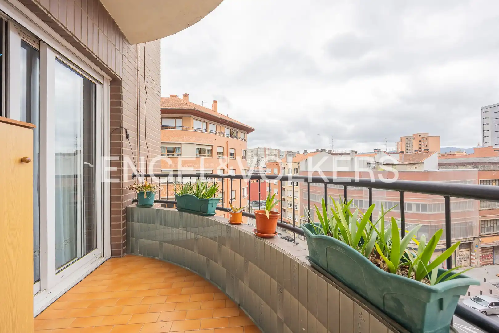 Terraza de Piso en venta en Bilbao  con Calefacción y Terraza