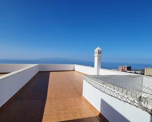 Außenansicht von Dachboden miete in Guía de Isora mit Terrasse