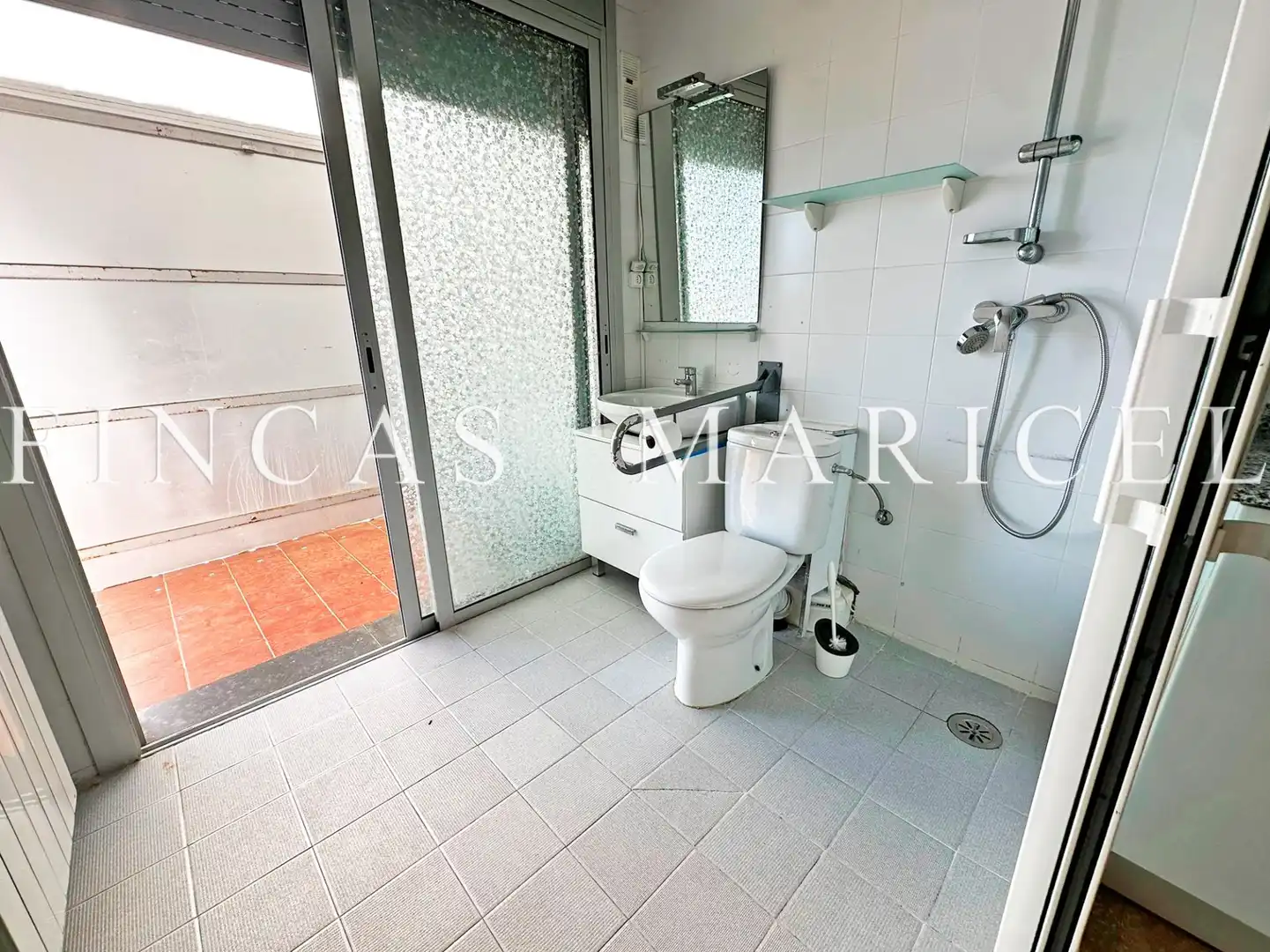 Badezimmer von Wohnung zum Verkauf in Sitges mit Heizung und Terrasse