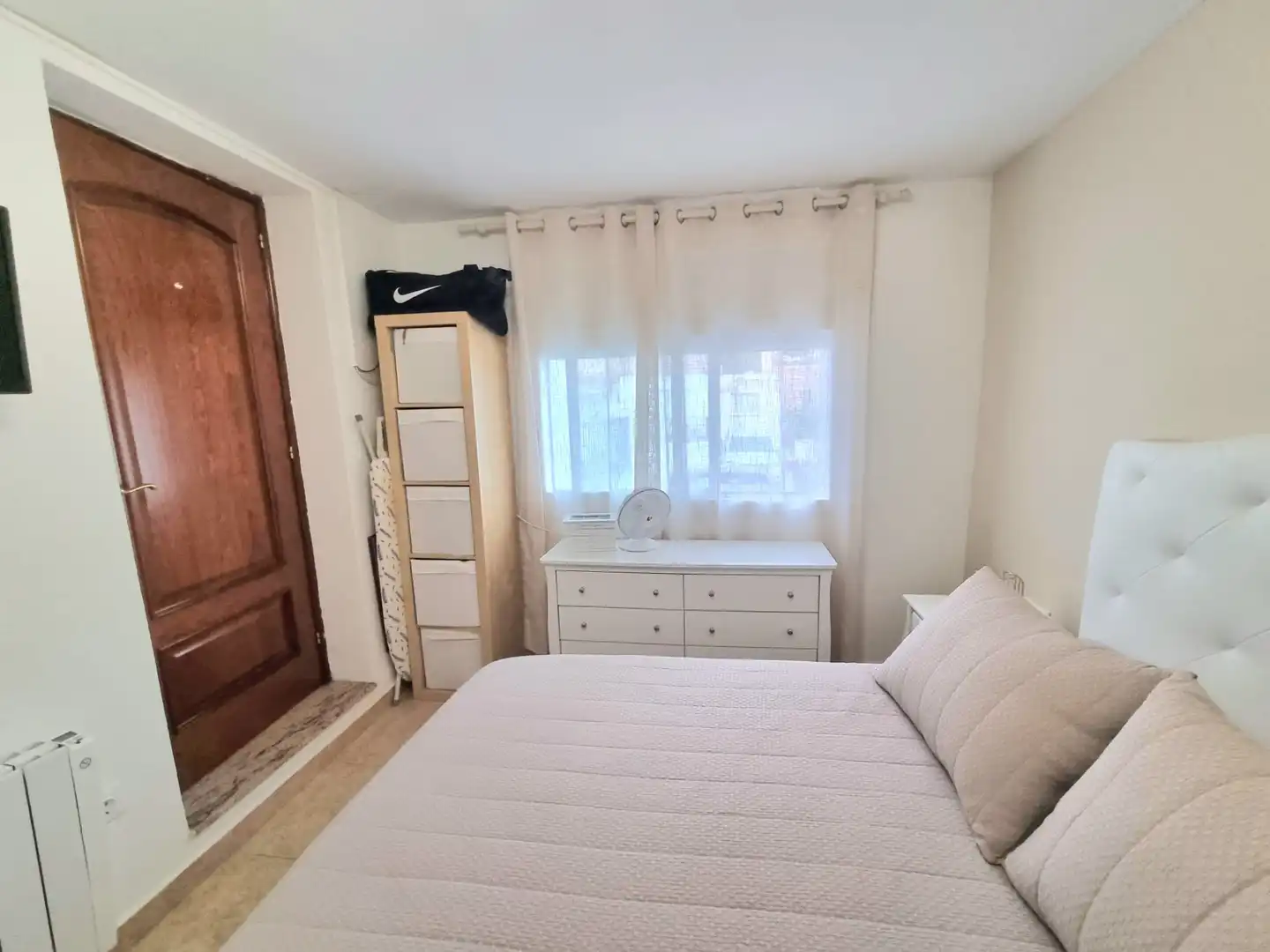 Schlafzimmer von Haus oder Chalet zum Verkauf in Bigues i Riells del Fai mit Klimaanlage, Heizung und Parkett
