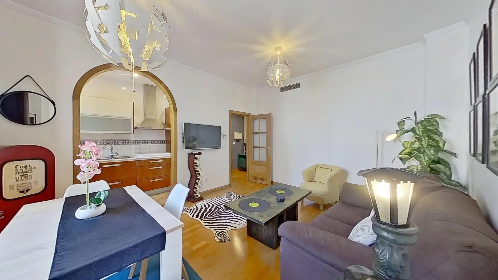 Wohnzimmer von Wohnung zur Miete in Granada mit Klimaanlage, Heizung und Möbliert