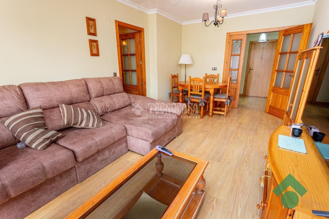 Living room of Flat for sale in Algeciras