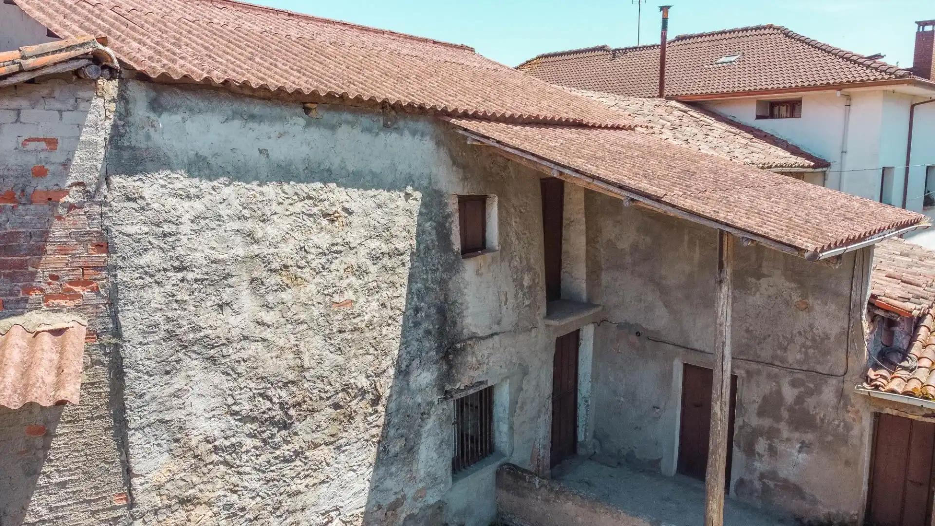 Vista exterior de Casa o xalet en venda en Las Regueras  