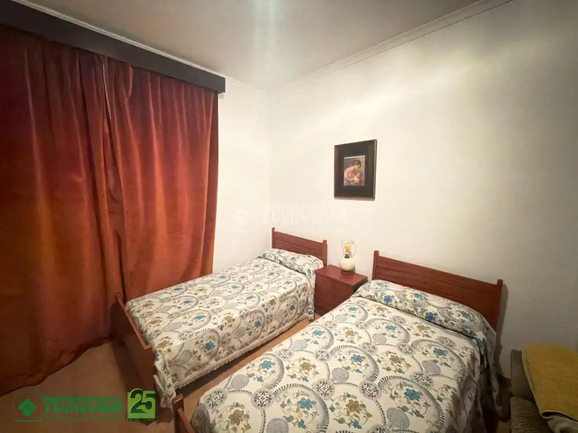Habitación de Casa adosada en venta en Huerta de Valdecarábanos con Calefacción y Terraza