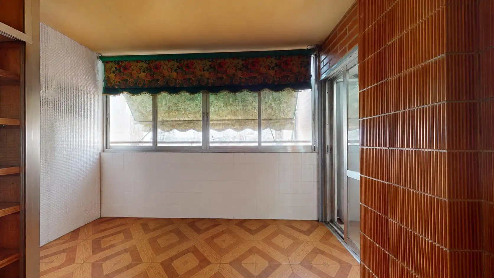 Flat for sale in Madrid  with Heating
