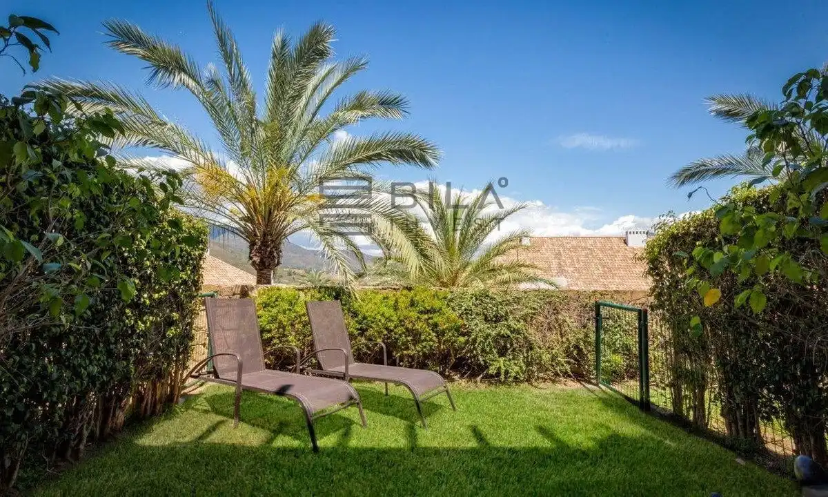 Casa a schiera con piscina in vendita a Urb. Montealto, imagen 3
