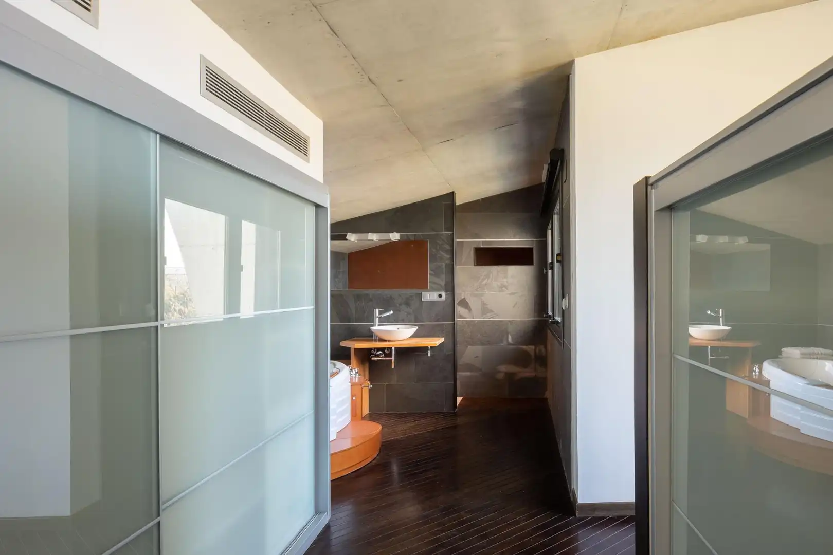 Bany de Casa o xalet en venda en Donostia - San Sebastián 
