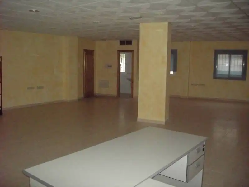 Büro zur Miete in Santa María del Águila