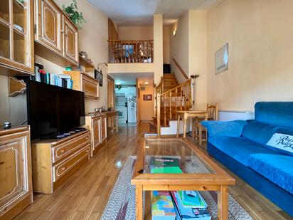 Living room of Duplex for sale in Jaca  with Balcony