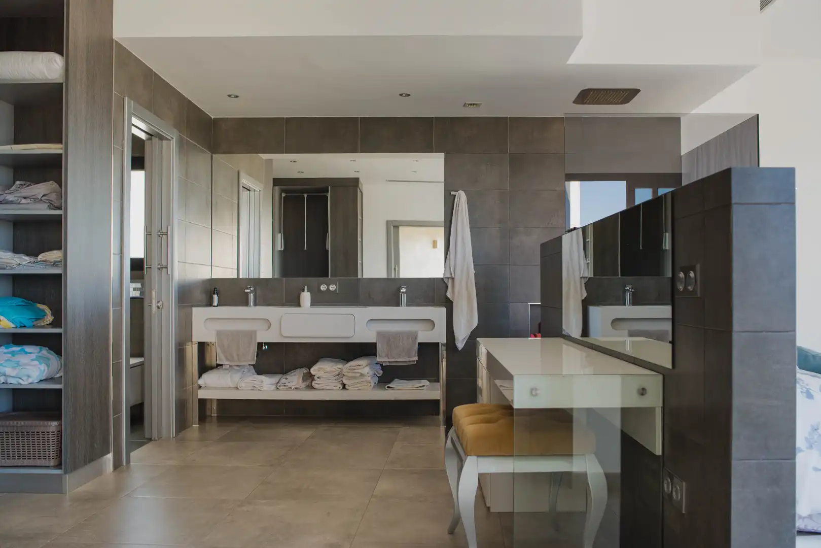 Baño de Casa o chalet de alquiler en San Bartolomé de Tirajana con Aire acondicionado, Calefacción y Jardín privado