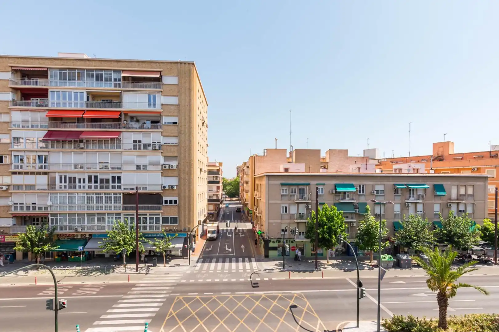 Außenansicht von Wohnung zur Miete in Murcia mit Klimaanlage, Terrasse und Abstellraum