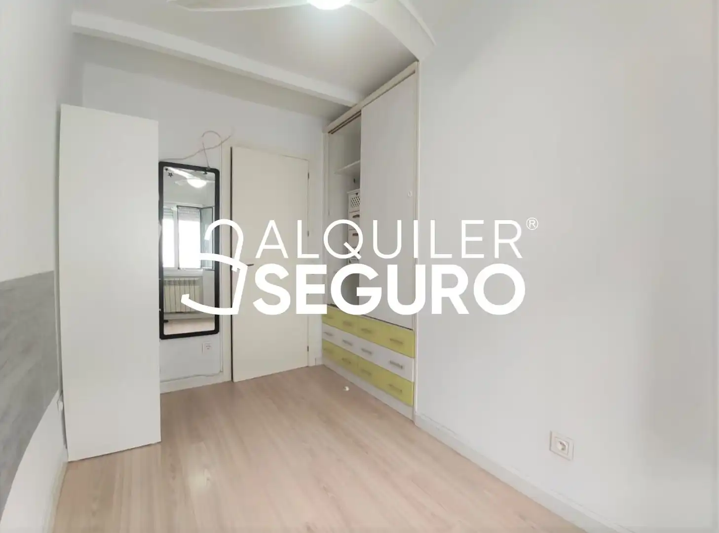 Flat for rent in Mercurio, Casco histórico de Vicálvaro