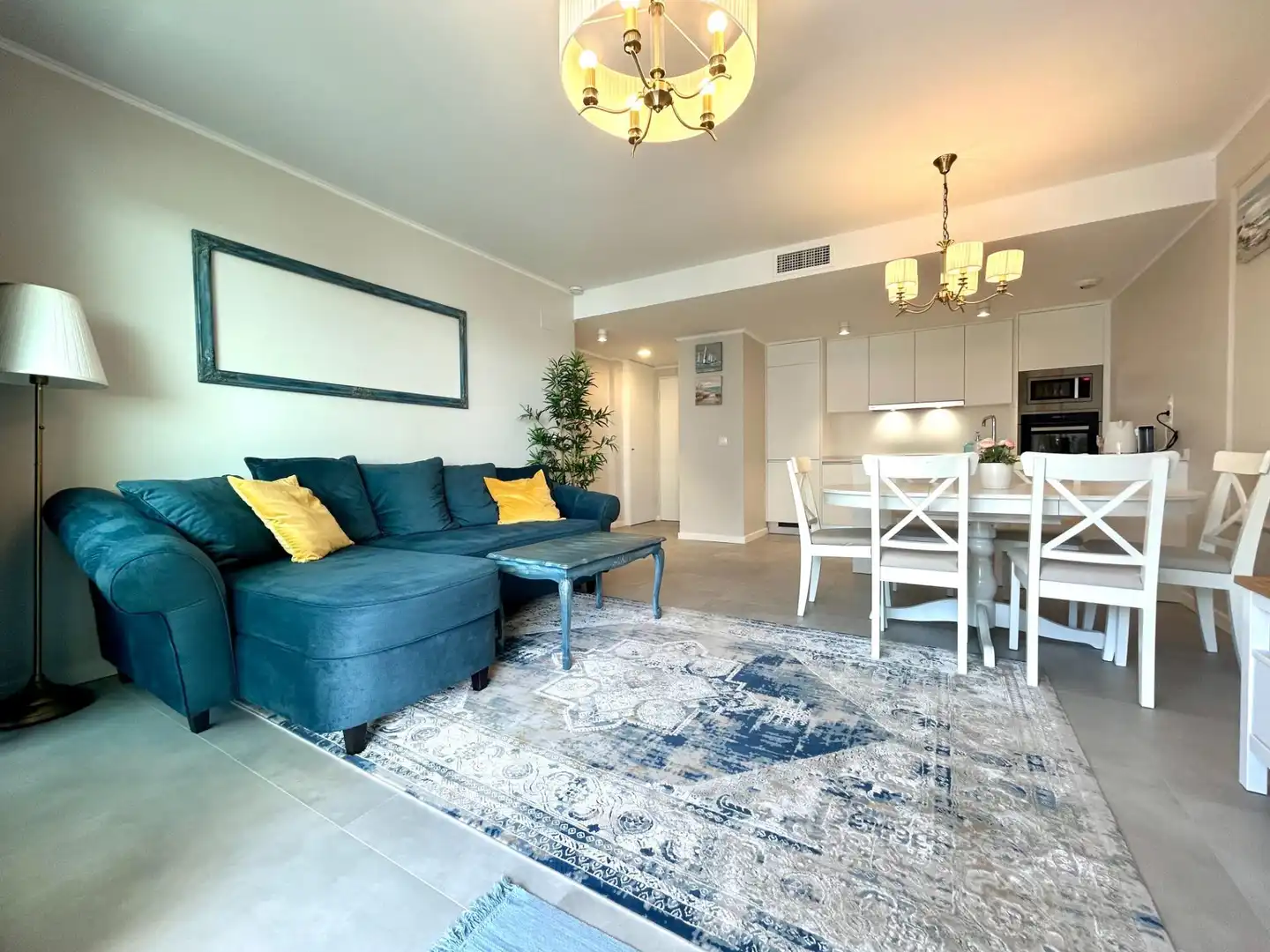 Sala d'estar de Apartament en venda en Orihuela amb Aire condicionat, Jardí privat i Terrassa